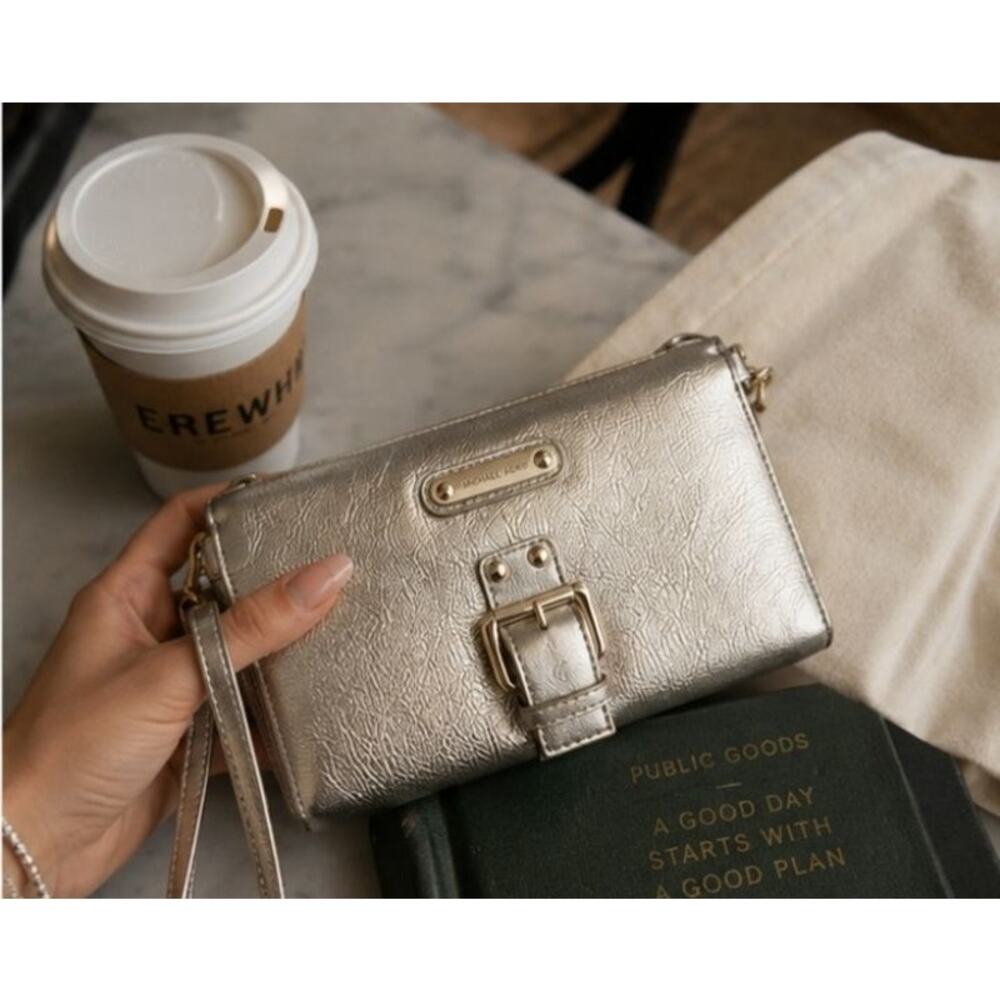 Michael Kors Liquid Gold Convertible Wristlet Clutch ✨ Y2K Glam Grab & Go - Picture 7 of 10